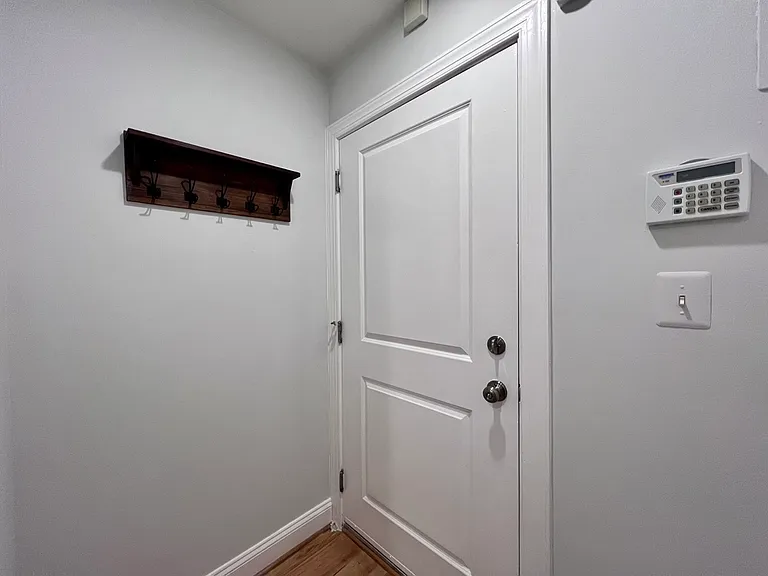 1372 Randolph St NW #101 — Photo 15