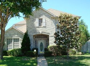 3951 Luke Ln, Carrollton, TX 75007