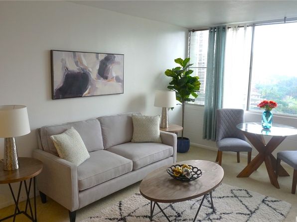 5210 Likini St APT 1008, Honolulu, HI 96818