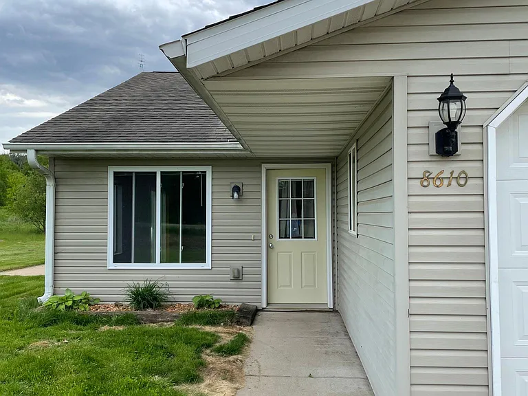 E8610 N County Rd E — Photo 1