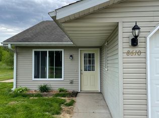 E8610 N County Rd E, Elk Mound, WI 54739