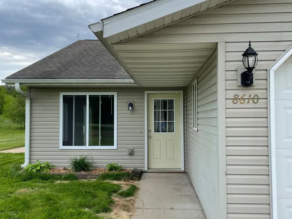 E8610 N County Rd E, Elk Mound, WI 54739