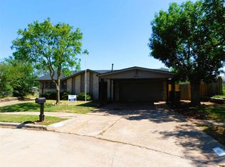 7411 SW 74th Pl, Lawton, OK 73505