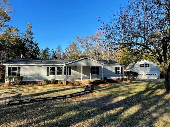 155 Heather Ln, Greenwood, SC 29649