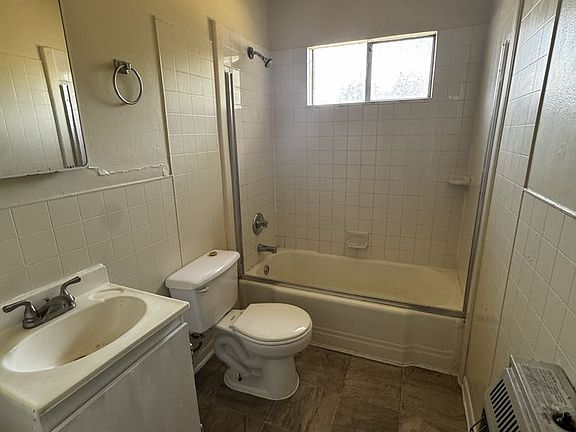 4th image of 920 Anna St #1108-3