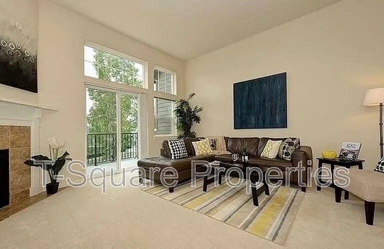 1693 NE Juneberry St — Photo 3