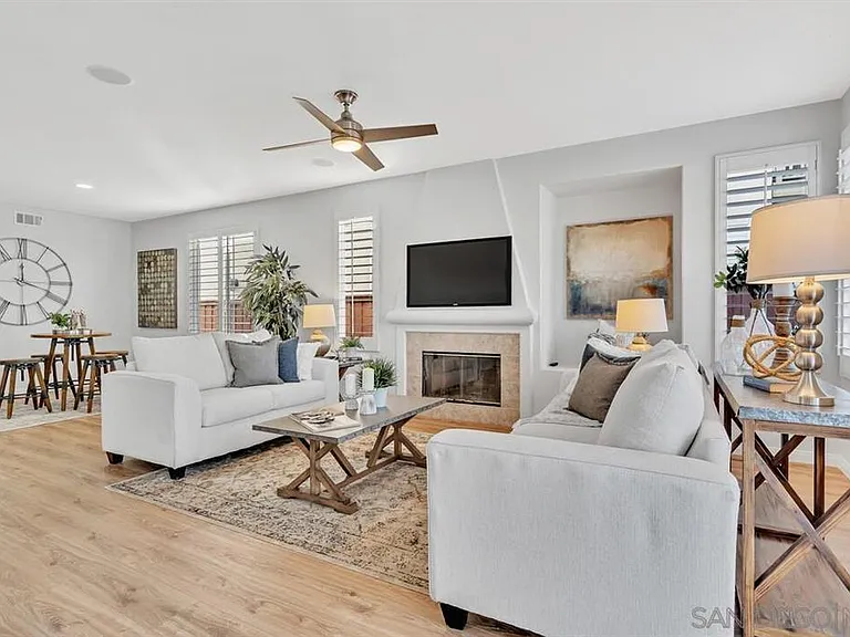 46048 Paseo Gallante — Photo 23