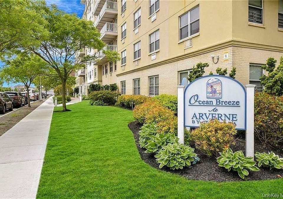1st image of 7914 Rockaway Beach Boulevard #2R