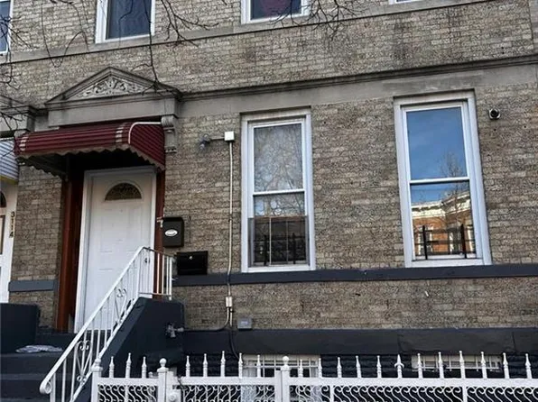 3112 Snyder Ave, Brooklyn, NY 11226