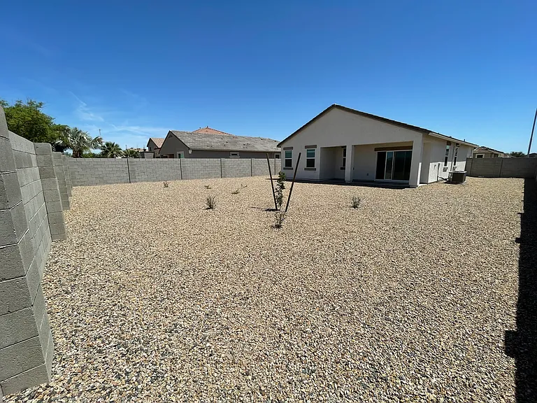 36014 W Madrid Ave — Photo 14