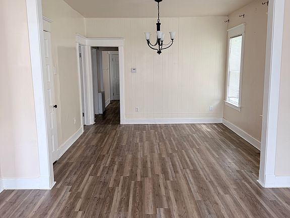 2nd image of 1287 Van Cortland St Floor 1
