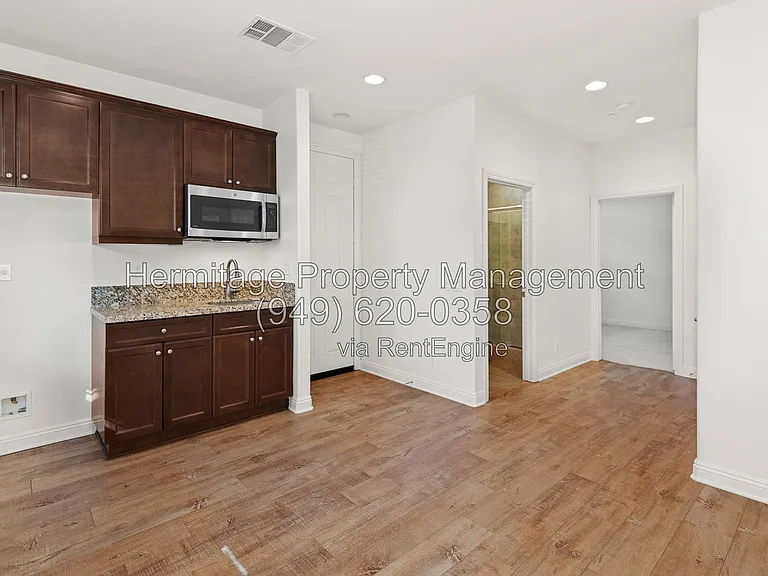 116 Fieldwood — Photo 9