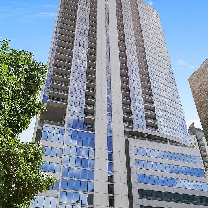 1st image of 303 W Ohio St APT 1801