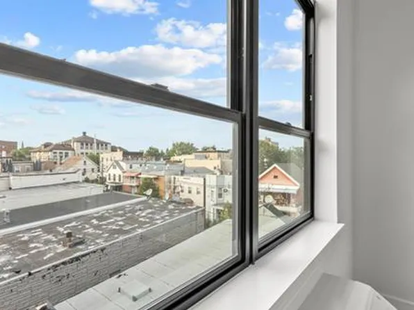 121 34th Street image 145 of 213