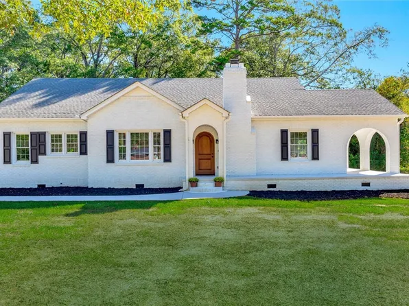 623 N Main St, Belton, SC 29627