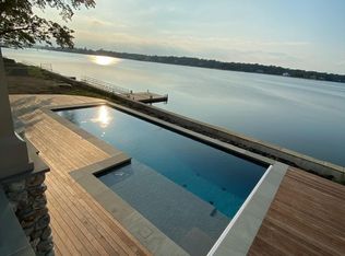 25 W Way, Old Greenwich, CT 06870