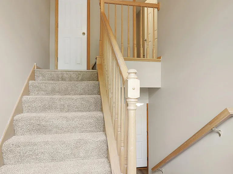 15564 Lilac Dr — Photo 3
