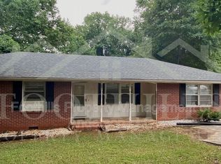 221 Brook Forest Dr, Anderson, SC 29621