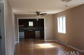 5th image of 615 Ward Pl