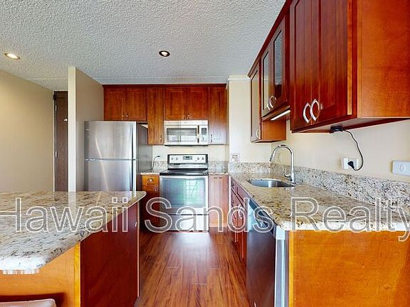 2nd image of 411 Hobron Ln APT 804