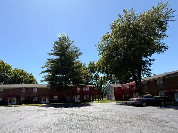 307 Marshall Ave #8, Clarksville, IN 47129