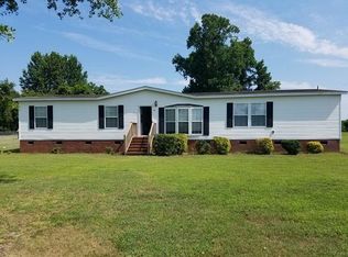 207 Purple Iris Dr, Pikeville, NC 27863