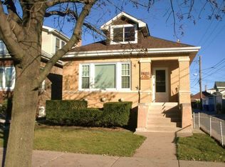 4815 N Meade Ave, Chicago, IL 60630
