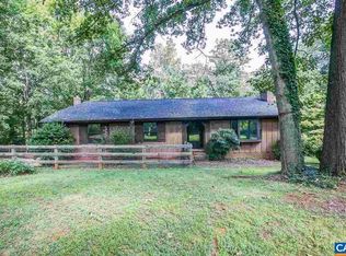 2610 Kimbrough Cir, Charlottesville, VA 22901