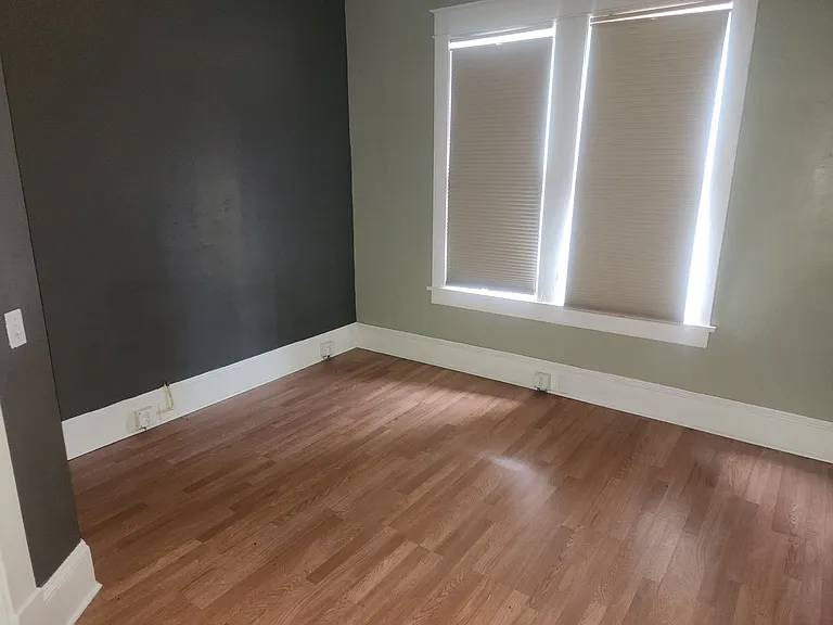 214 Cresap St — Photo 6