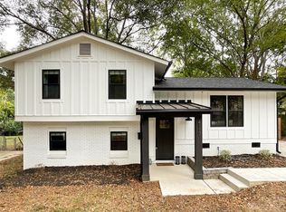 4117 Oak Forest Dr, Charlotte, NC 28215