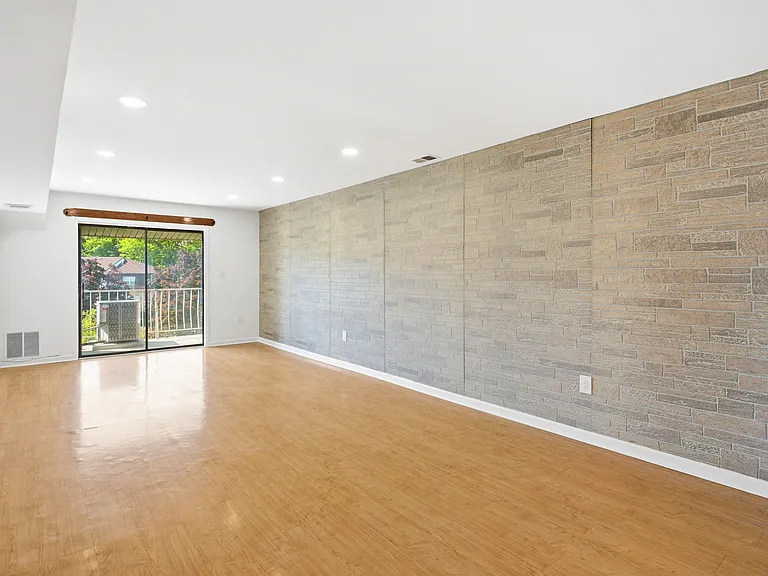 1719 Raspberry Ct #1719 — Photo 6