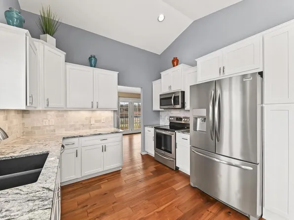 4575 Turtle Creek DRIVE #A, Brookfield, WI 53005