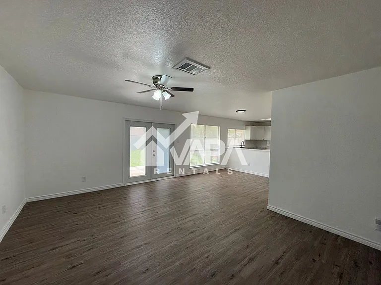 9702 Hidden Ledge — Photo 5