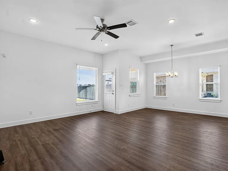 12340 N Chestnut Hls — Photo 8