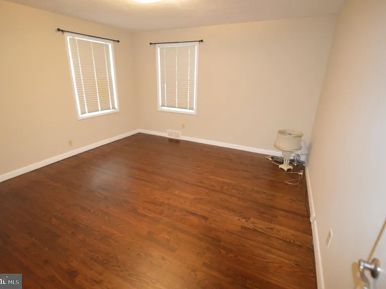 2140 Princeton Pike — Photo 9