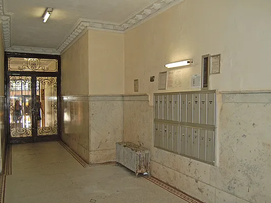 Rented by City Connections Realty | media 17