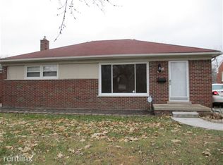 8950 Arnold, Redford, MI 48239