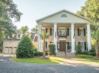 1866 Rifle Range Rd, Mount Pleasant, SC 29464