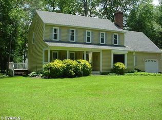 2518 Tanglebrook Rd, Midlothian, VA 23112