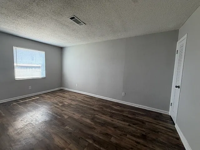 1831 Merritt Dr #B — Photo 8
