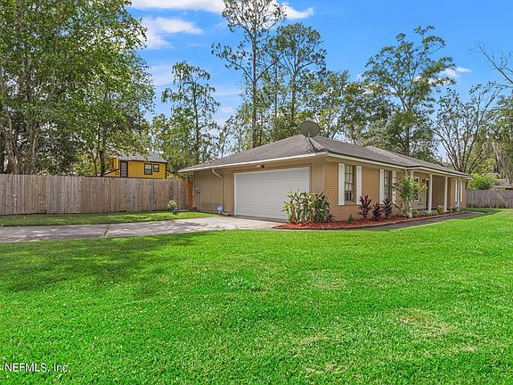4th image of 8147 WEYBRIDGE Drive