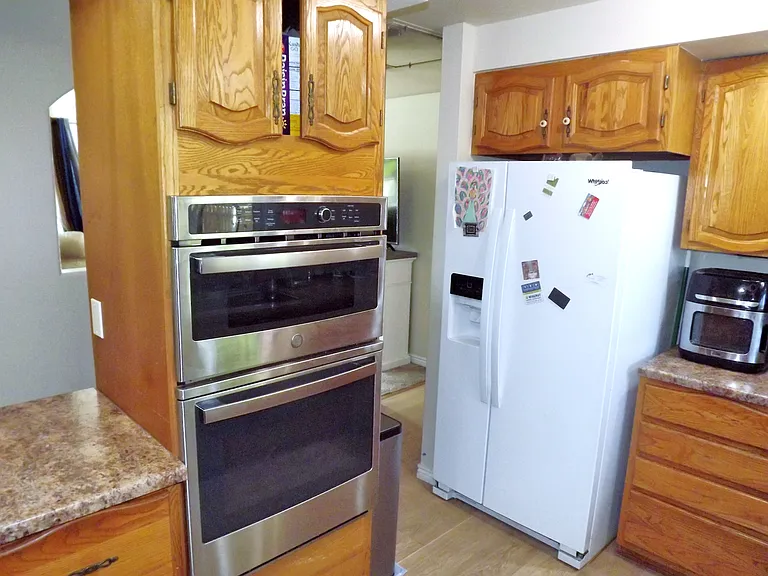 365 Kenwood Cir — Photo 9