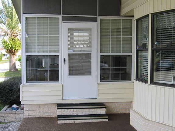 OUTSIDE ENTRANCE SUN ROOM