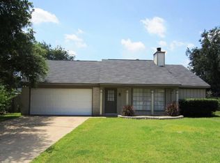 17911 Holly Forest Dr, Houston, TX 77084