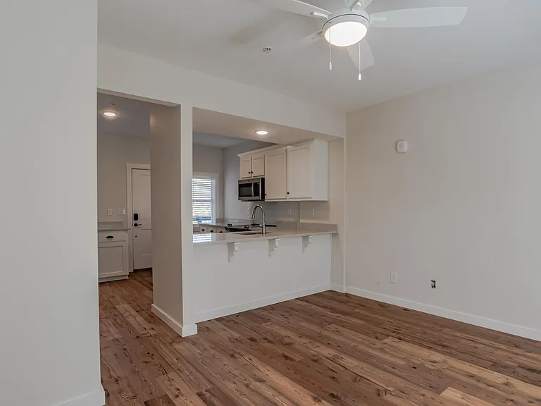 1400 Church St #D — Photo 14