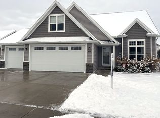 615 Pebblestone Cir, Hobart, WI 54155