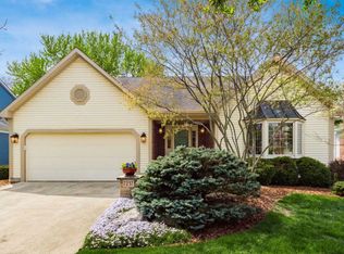 7237 Hopewell St, Dublin, OH 43017
