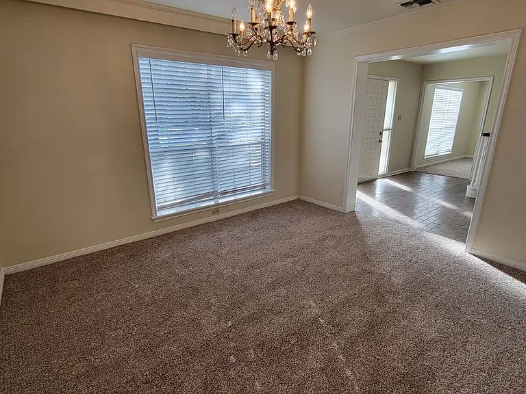 3803 Oak Ridge Dr — Photo 15