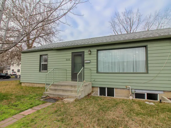 608 Torbett St, Richland, WA 99354