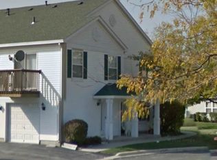 694 Fieldcrest Dr UNIT C, South Elgin, IL 60177